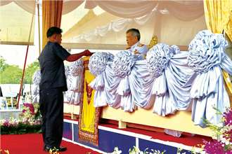 นายวีนัด สำราญวงศ์